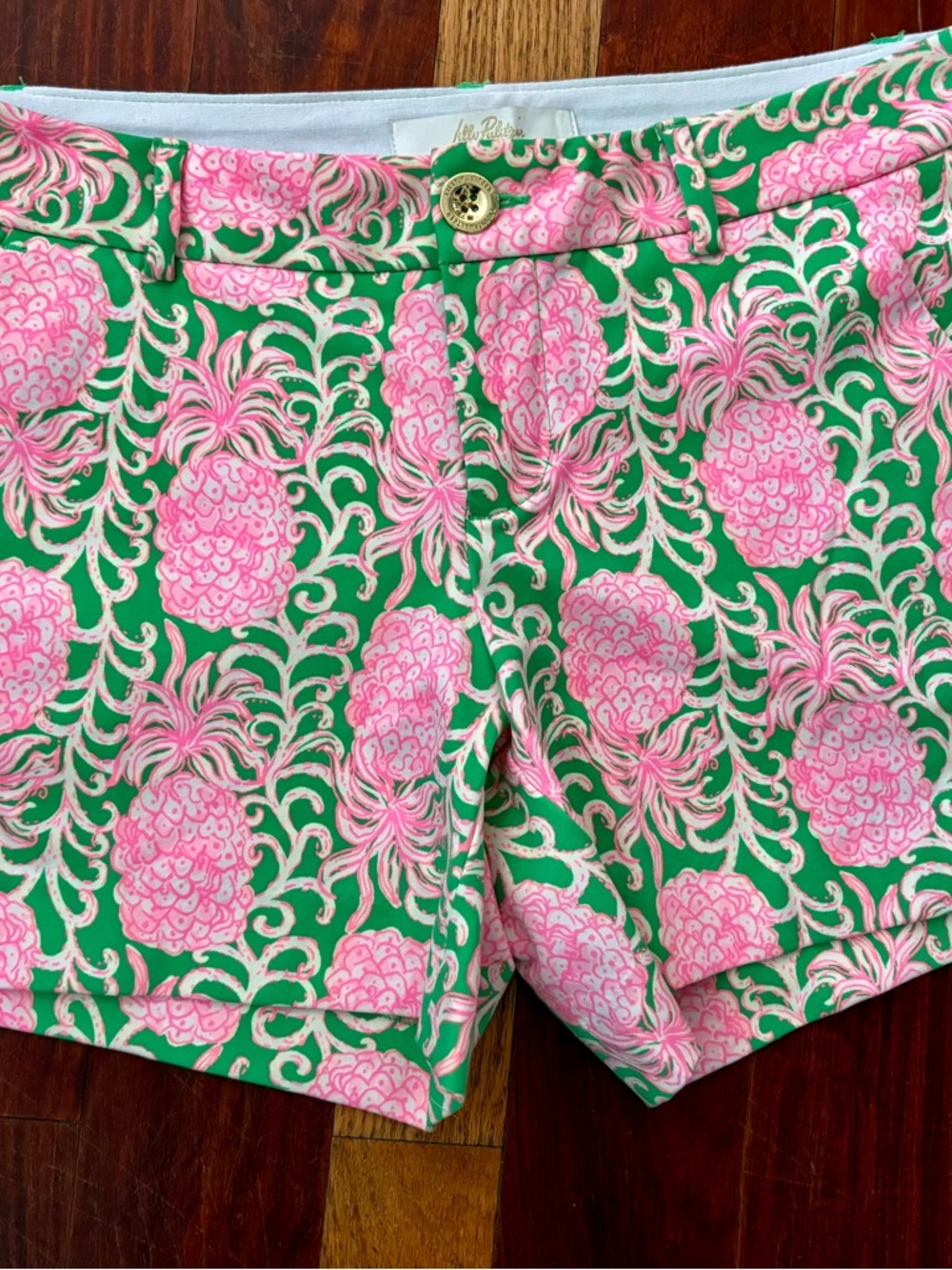 Women’s Lilly Pulitzer Pink Pineapple Print Shorts Size 2